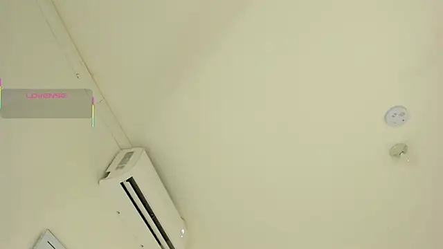 Snapshot of Emilly_wilson_ chatting on October 2025 11:55:02 AM Emilly wilson online show from October 2025 11:55:02 AM