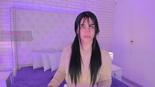 Snapshot of Emilly_wilson_ chatting on October 2025 01:34:02 PM Emilly wilson online show from October 2025 01:34:02 PM