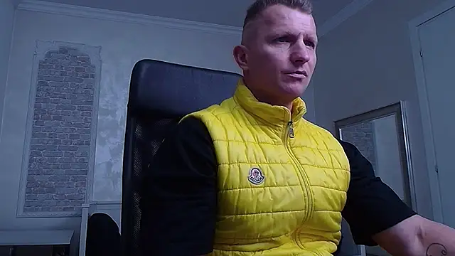 RomeoMalcolm online show from March 2025 05:23:02 AM