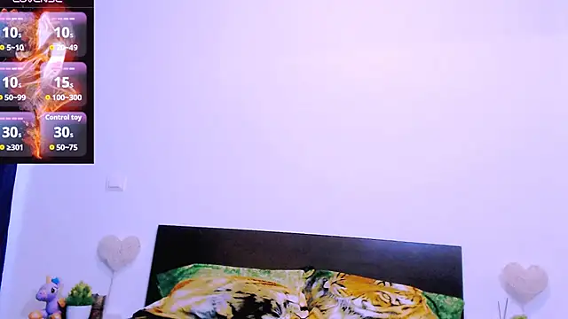 Alina eve online show from November 2025 11:43:02 AM