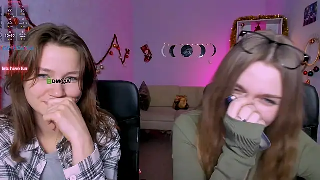 Snapshot of helli_belli chatting on January 2026 12:35:01 AM helli belli online show from January 2026 12:35:01 AM