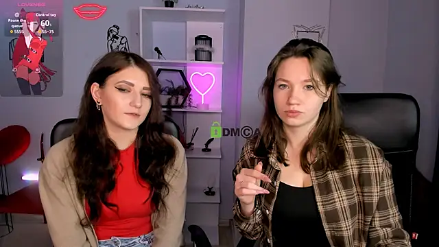 Snapshot of helli_belli chatting on January 2026 08:25:02 PM helli belli online show from January 2026 08:25:02 PM