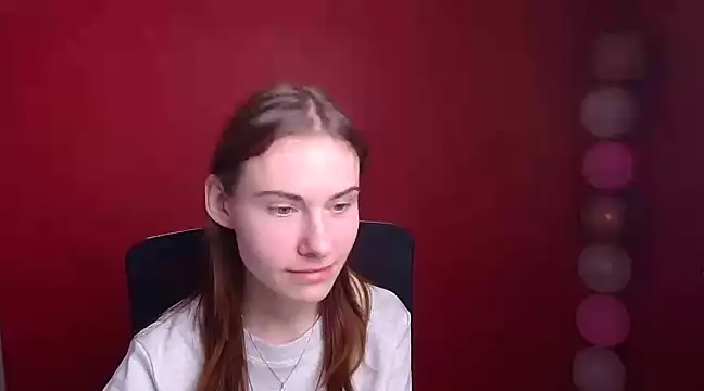 Snapshot of Fiona_Night chatting on March 2025 12:11:02 PM Fiona Night online show from March 2025 12:11:02 PM