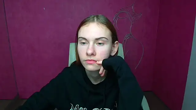 Snapshot of Fiona_Night chatting on March 2025 05:11:01 AM Fiona Night online show from March 2025 05:11:01 AM