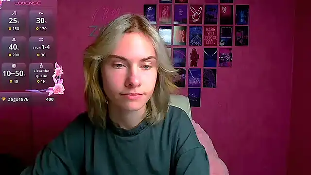 Snapshot of Fiona_Night chatting on October 2025 05:43:02 AM Fiona Night online show from October 2025 05:43:02 AM