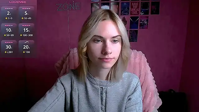 Snapshot of Fiona_Night chatting on November 2025 07:19:01 AM Fiona Night online show from November 2025 07:19:01 AM