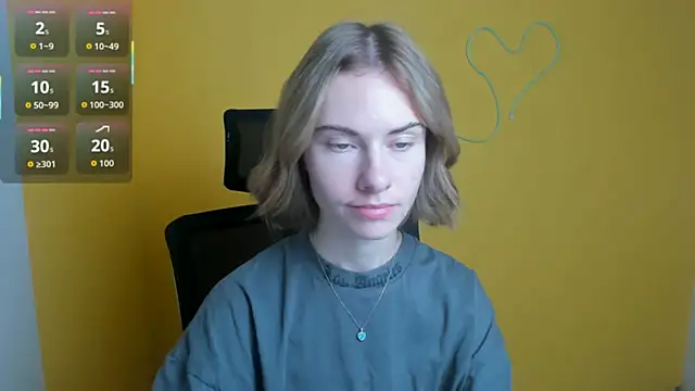 Snapshot of Fiona_Night chatting on November 2025 06:14:02 AM Fiona Night online show from November 2025 06:14:02 AM