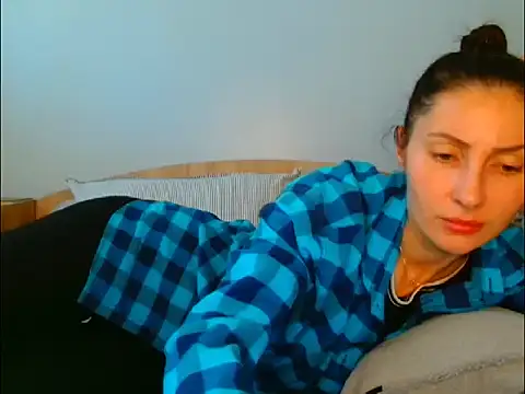 Snapshot of Irina9793 chatting on May 2026 09:25:01 AM Irina9793 online show from May 2026 09:25:01 AM