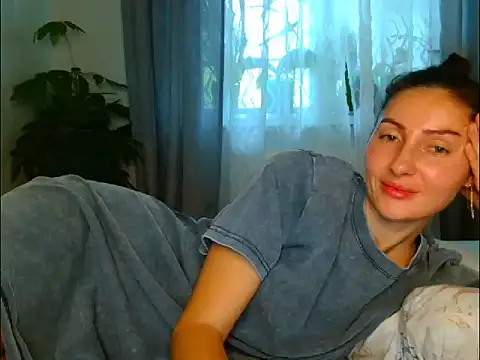 Snapshot of Irina9793 chatting on May 2026 06:42:01 AM Irina9793 online show from May 2026 06:42:01 AM