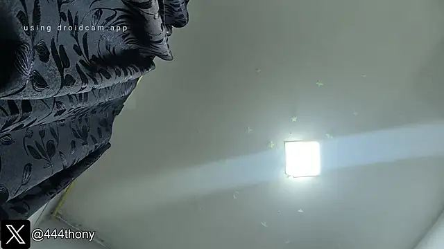 Snapshot of Thony444 chatting on December 2025 02:16:01 AM Thony444 online show from December 2025 02:16:01 AM