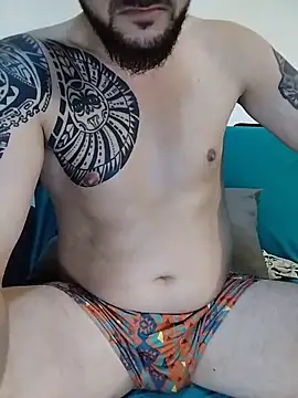 Snapshot of iurinicola chatting on February 2026 11:44:01 PM iurinicola online show from February 2026 11:44:01 PM