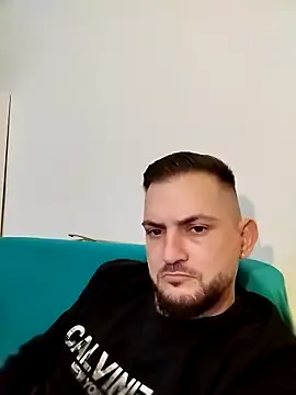 Snapshot of iurinicola chatting on February 2026 02:23:01 AM iurinicola online show from February 2026 02:23:01 AM