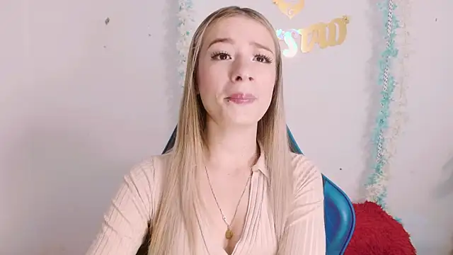 Snapshot of hannah_026 chatting on October 2025 01:41:02 PM hannah 026 online show from October 2025 01:41:02 PM