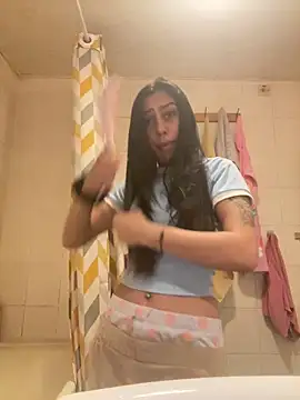 Snapshot of lex-llexiiii27 chatting on December 2025 03:52:01 PM lex-llexiiii27 online show from December 2025 03:52:01 PM