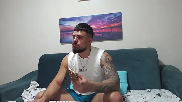 Snapshot of Tiberius_hunk chatting on October 2025 04:02:01 PM Tiberius hunk online show from October 2025 04:02:01 PM