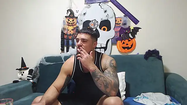 Snapshot of Tiberius_hunk chatting on November 2025 06:30:01 PM Tiberius hunk online show from November 2025 06:30:01 PM