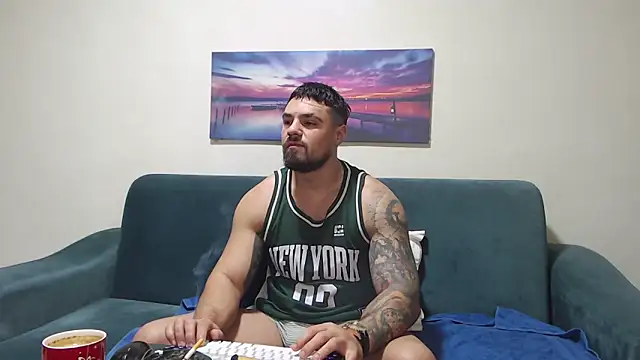 Snapshot of Tiberius_hunk chatting on December 2025 05:04:02 AM Tiberius hunk online show from December 2025 05:04:02 AM