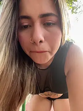 lunaxxx 69 online show from December 2025 10:36:02 PM