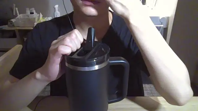 Snapshot of sdamvo2 chatting on October 2025 01:45:02 PM sdamvo2 online show from October 2025 01:45:02 PM