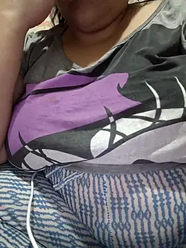 Snapshot of parejade225@xh chatting on March 2025 06:07:01 PM parejade225xh online show from March 2025 06:07:01 PM