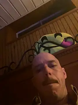 Snapshot of Mac_ThunderCock chatting on March 2025 06:57:01 AM Mac ThunderCock online show from March 2025 06:57:01 AM