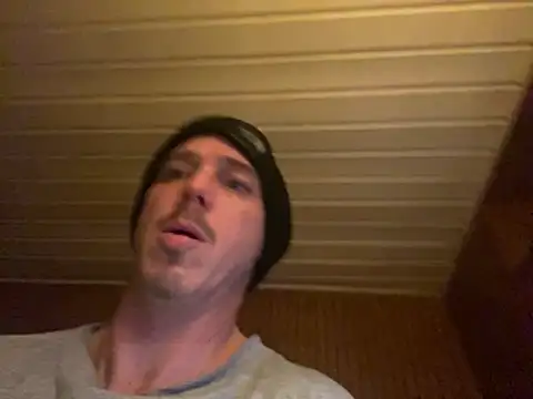 Snapshot of Mac_ThunderCock chatting on December 2025 02:51:01 AM Mac ThunderCock online show from December 2025 02:51:01 AM