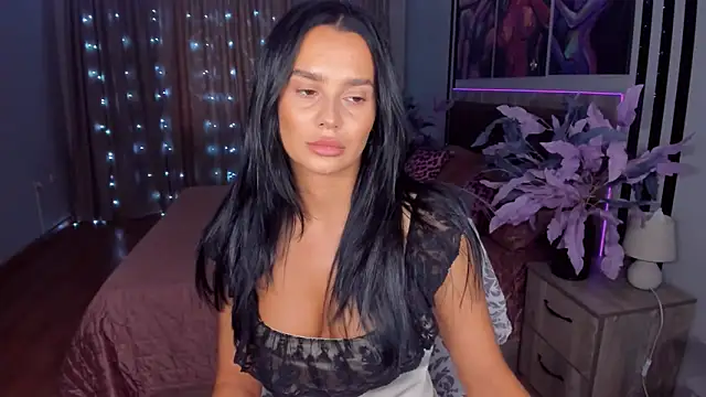 DanaSincere online show from September 2025 05:45:02 AM