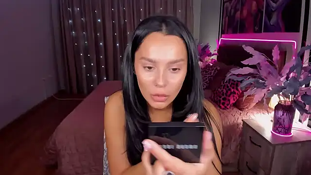 DanaSincere online show from October 2025 03:50:02 AM