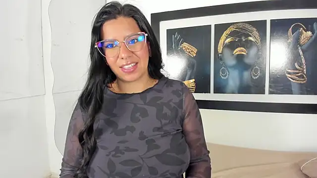 emilyy cooperr online show from January 2026 12:09:02 PM