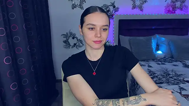 EmelyMason online show from January 2026 10:20:01 AM