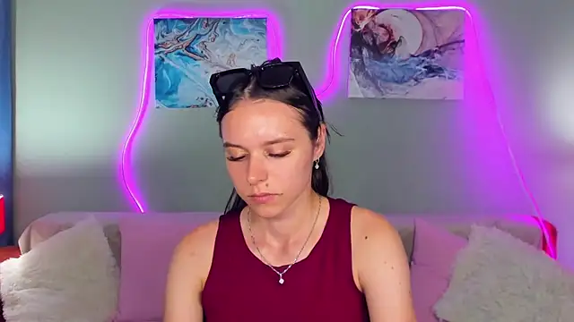 EmelyMason online show from July 2026 03:03:02 PM