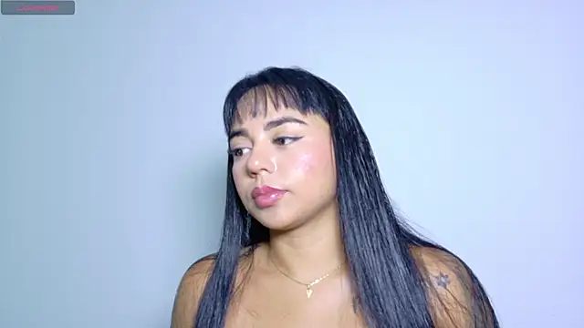 AGATHASMITH5 online show from June 2026 11:31:01 PM