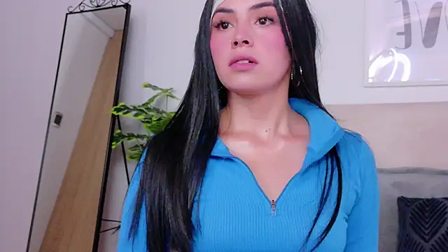 Snapshot of SaritaBratz chatting on November 2025 08:31:01 PM SaritaBratz online show from November 2025 08:31:01 PM