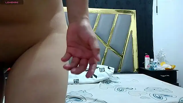 Snapshot of kangomez chatting on March 2025 03:22:02 AM kangomez online show from March 2025 03:22:02 AM