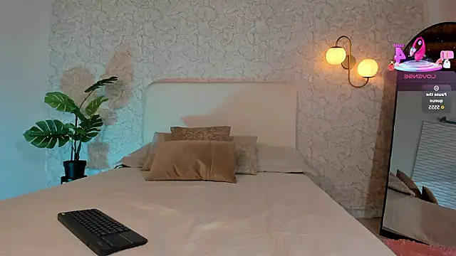 alanarouge online show from March 2026 03:08:02 PM