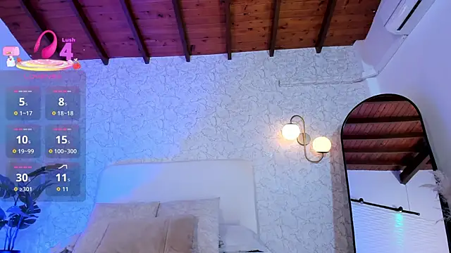 alanarouge online show from April 2026 11:26:02 AM