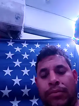 Snapshot of reycorona chatting on March 2025 06:40:02 PM reycorona online show from March 2025 06:40:02 PM