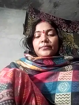 Maidangirl online show from November 2025 04:12:02 PM