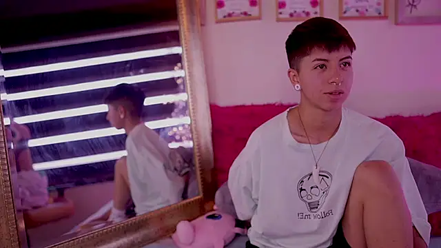 tommy blue online show from March 2025 04:04:02 PM