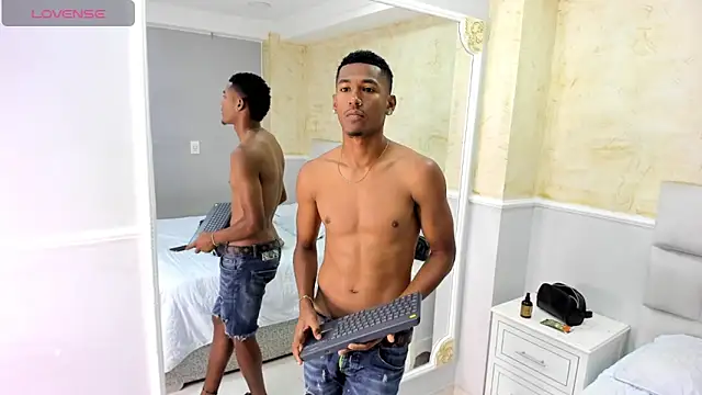 Snapshot of LexiAndDeker chatting on September 2025 04:06:01 PM LexiAndDeker online show from September 2025 04:06:01 PM