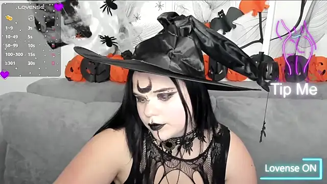 Eliss Shyyo online show from October 2025 03:46:02 PM