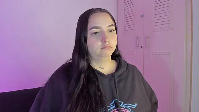 Celestte online show from October 2025 02:32:01 AM