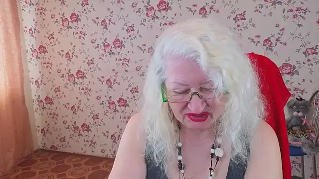 Maya Mayflower online show from April 2026 04:46:01 AM