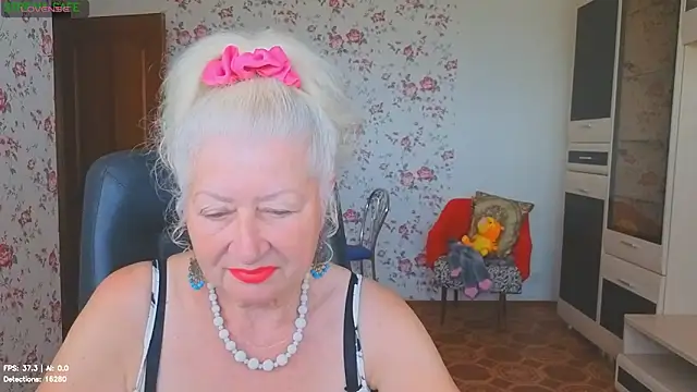 Snapshot of Maya_Mayflower chatting on June 2026 03:19:02 AM Maya Mayflower online show from June 2026 03:19:02 AM