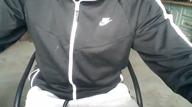 Snapshot of dxmiian chatting on March 2025 09:21:01 AM dxmiian online show from March 2025 09:21:01 AM