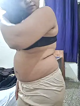 Snapshot of cute_nansi chatting on November 2025 06:33:02 PM cute nansi online show from November 2025 06:33:02 PM