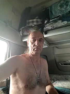 aleksis1313 online show from March 2025 03:39:01 PM