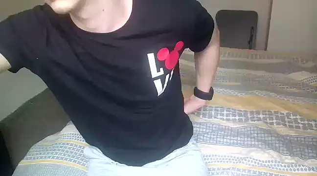 Snapshot of Enoch981 chatting on March 2025 10:03:01 AM Enoch981 online show from March 2025 10:03:01 AM