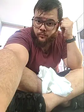 Edmund98 online show from December 2025 03:54:02 PM