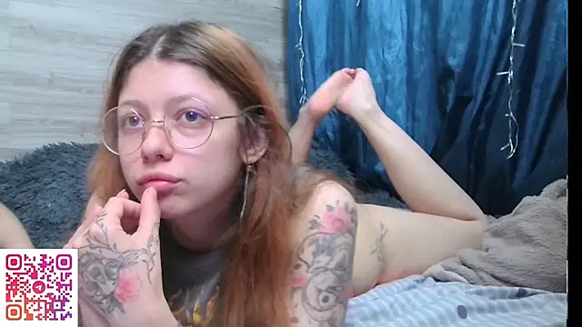 Snapshot of MySweetGirls chatting on July 2026 08:10:02 AM MySweetGirls online show from July 2026 08:10:02 AM